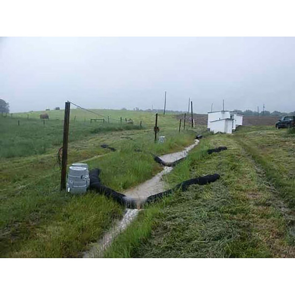 Silt Socks SS-3 | Silt Sock | Silt Fence| Ecospill Drain Bank Protection Revegetation Erosion Control | Silt control | contruction sites | slow water velocity | Damming | Brisbane Sydney Melbourne Pe